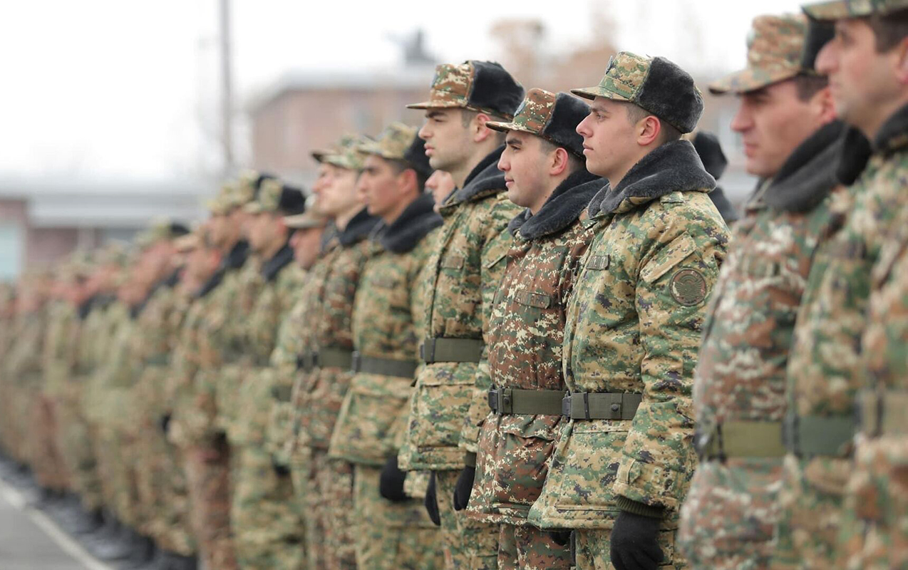 Ermənistanda hərbi xidmətin müddəti azaldılır
