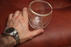 Bakıda iş yoldaşını stəkanla öldürən şəxsə ağır cəza istənildi