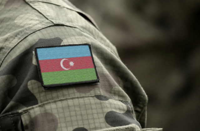 Baş nazirdən dinc dövrdə hərbi xidmətə yararsız şəxslərlə bağlı QƏRAR