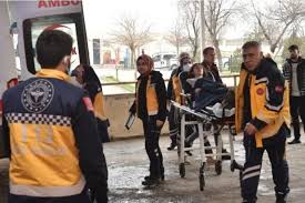 Türkiyədə kampusda paylanılan toyuqlu plovu yeyən 53 tələbə xəstəxanalıq oldu