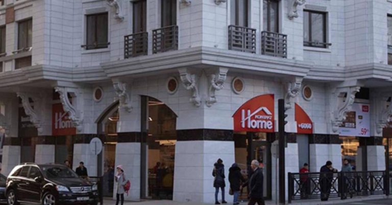 “Kontakt home”da cinayət – Arvad qaçdı, əri əlində bıçaqla qovdu