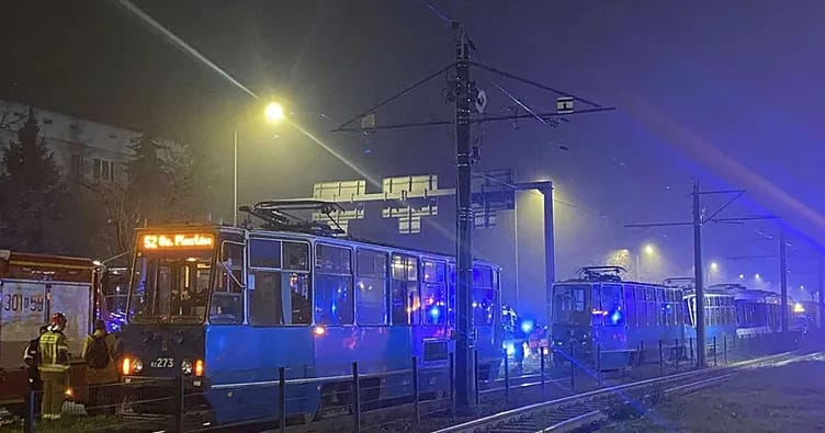 Polşada tramvay qəzası: 35 yaralı, 2-si ağır