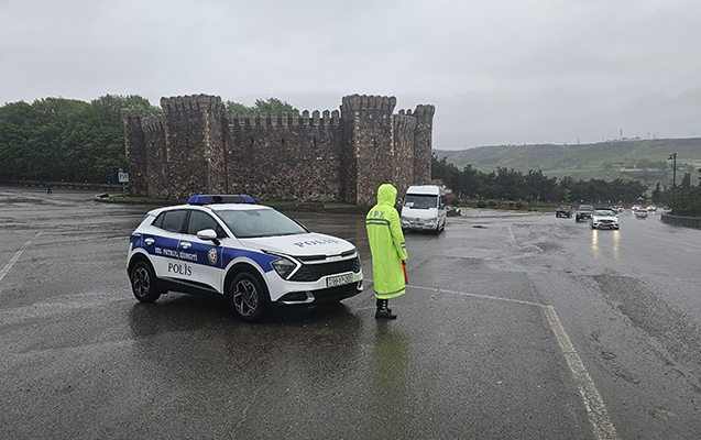 DYP yağışlı hava ilə bağlı çağırış etdi