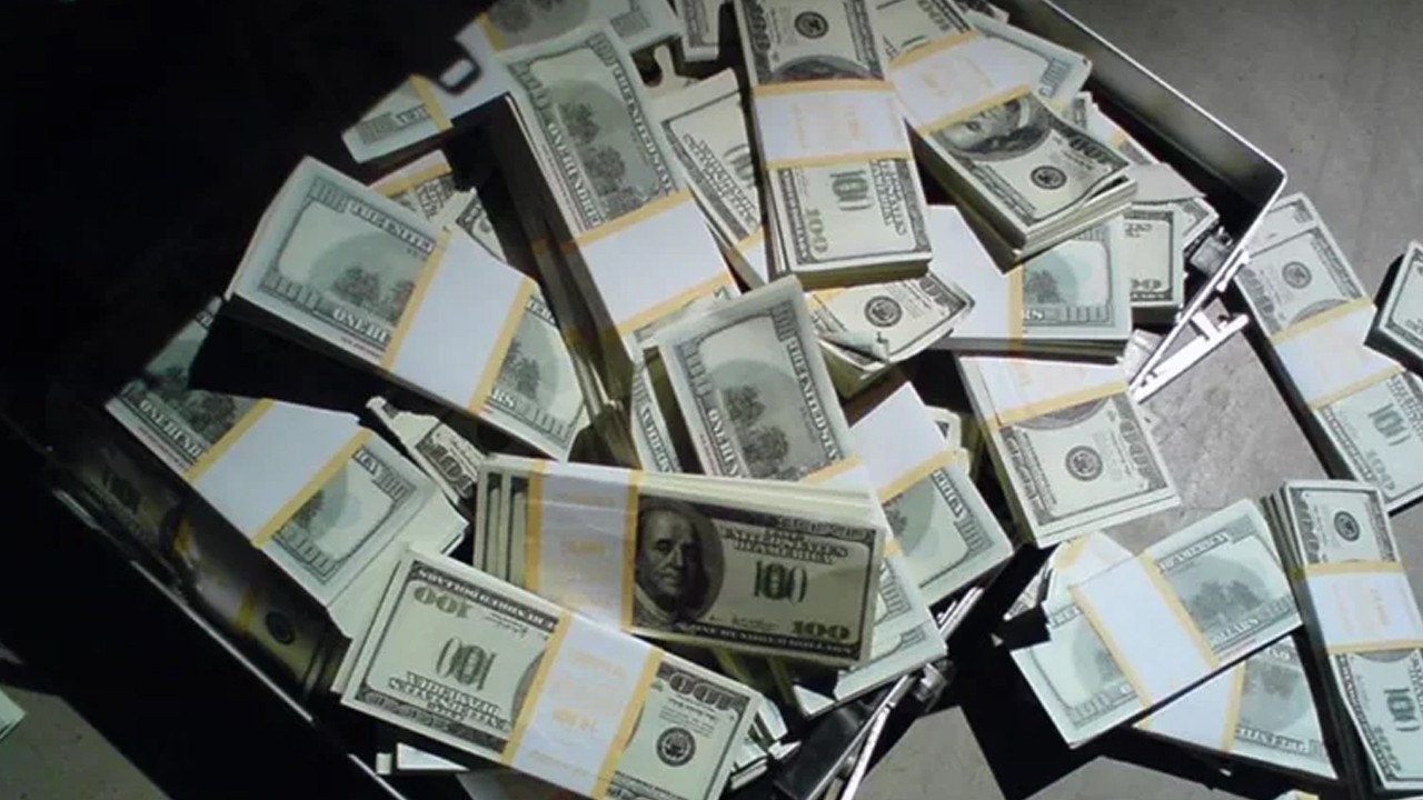 Dünya milyarderlərinin sərvəti 16 trilyon dollara yaxınlaşıb