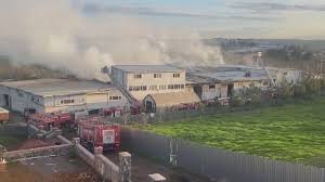 Türkiyədə karton fabrikində YANĞIN