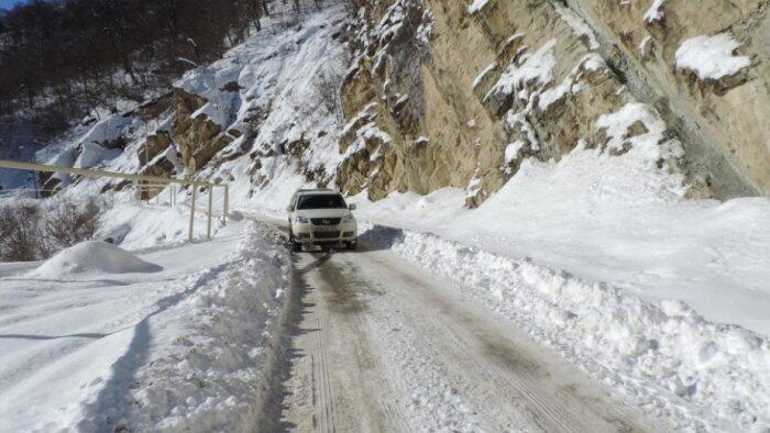Xınalıqda köməksiz qalan turist xilas edildi