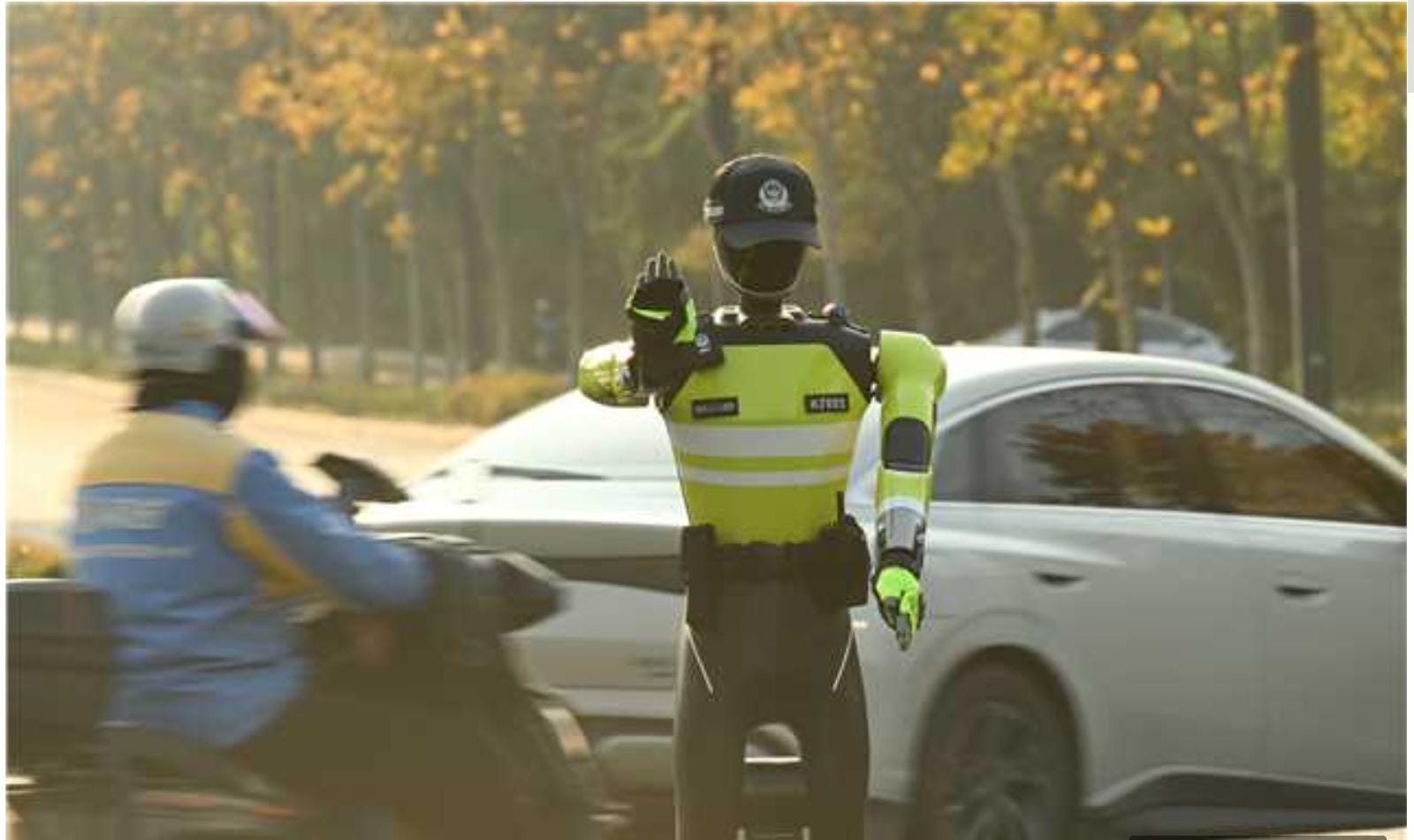 Çində robot polis dövrü başlayıb