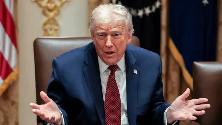 Tramp X sosial media platformasını cərimələdiyinə görə AB-yə qəzəblənib