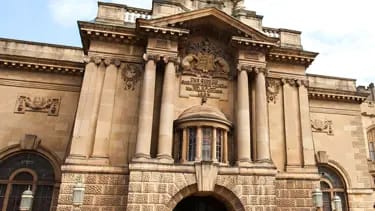 Muzeydən 600-dən çox tarixi eksponat oğurlanıb