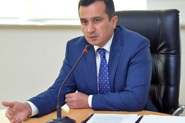 Şəmkirin icra başçısı tikinti maqnatı ilə anlaşdı: 1.5 milyona yol çəkiləcək