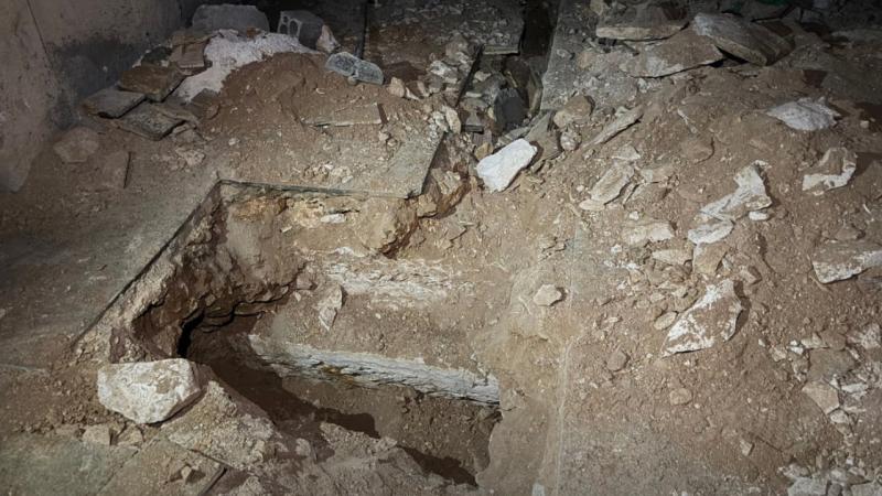 Suriyada keçmiş təhlükəsizlik mərkəzində kütləvi məzarlıq tapılıb