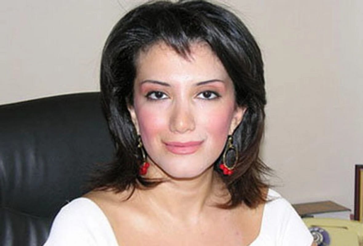 “Gəlirsən, qız?!” - Deputatın yazısı...