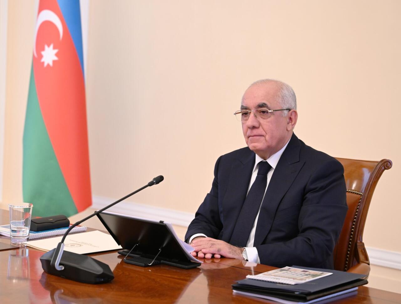 Əli Əsədov qərar imzaladı