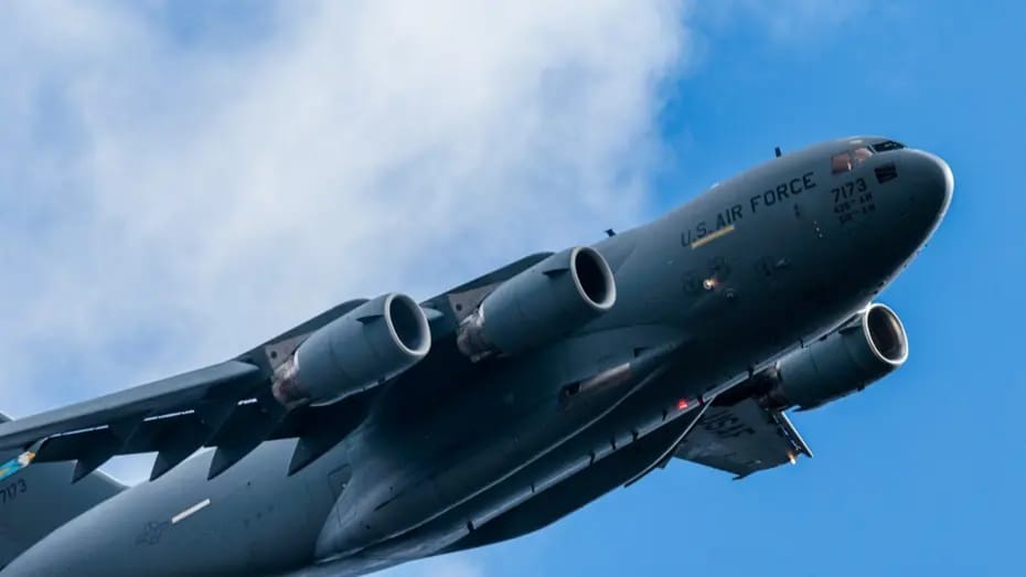 ABŞ ordusu Karib dənizində hərbi təyyarələr toplayır