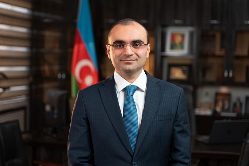 Prezident icra başçısını vəzifəsindən azad etdi - 1 ay öncə təyin edilmişdi