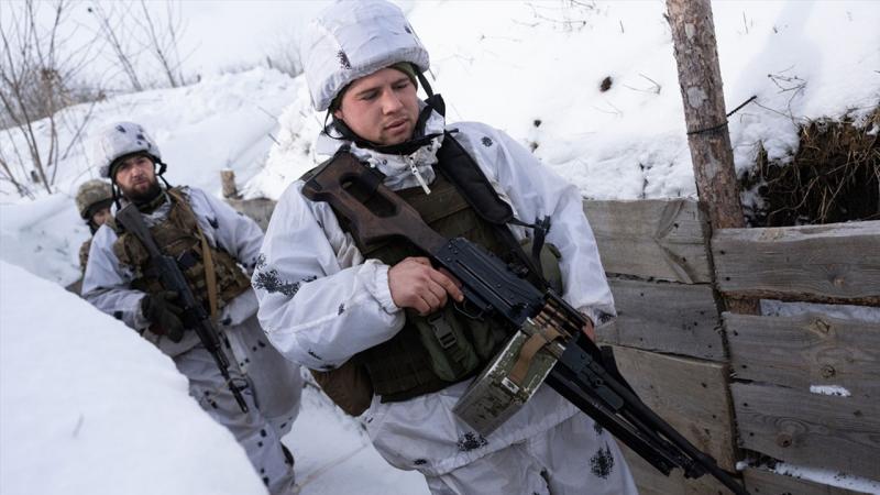 Rusiya: Döyüşləri dayandırmaq üçün Ukrayna qoşunlarının Donbasdan çıxarılması lazımdır