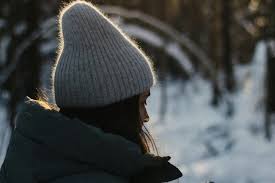 Rusiyalı həkimdən qışda papaqsız gəzməyi xoşlayanlara XƏBƏRDARLIQ