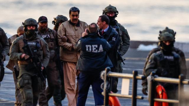 İsveçrə Maduronun ölkədəki bütün aktivlərini dondurub