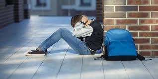 Astarada kişi siqaret almağa getməyən uşağa xəsarət yetirdi