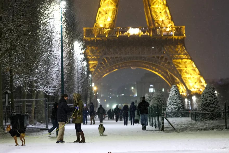 Avropada uçuşlar təxirə salınıb