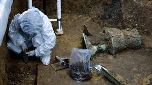 Çinli arxeoloqlardan UNİKAL TAPINTI