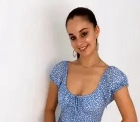 Gənc qadın yatdığı yerdə 23 bıçaq zərbəsi ilə öldürüldü