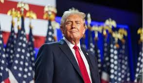 Tramp özünü Venesuelanın müvəqqəti prezidenti 