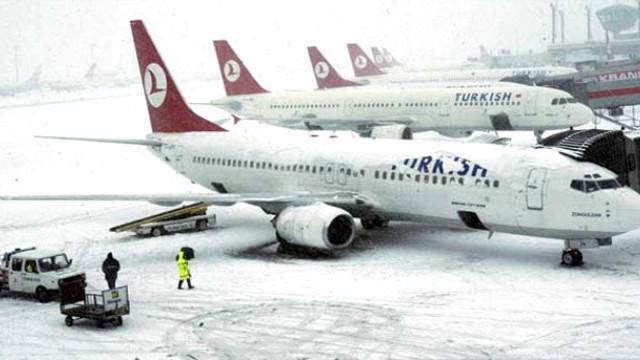 İstanbul aeroportlarında 124 reys ləğv edildi