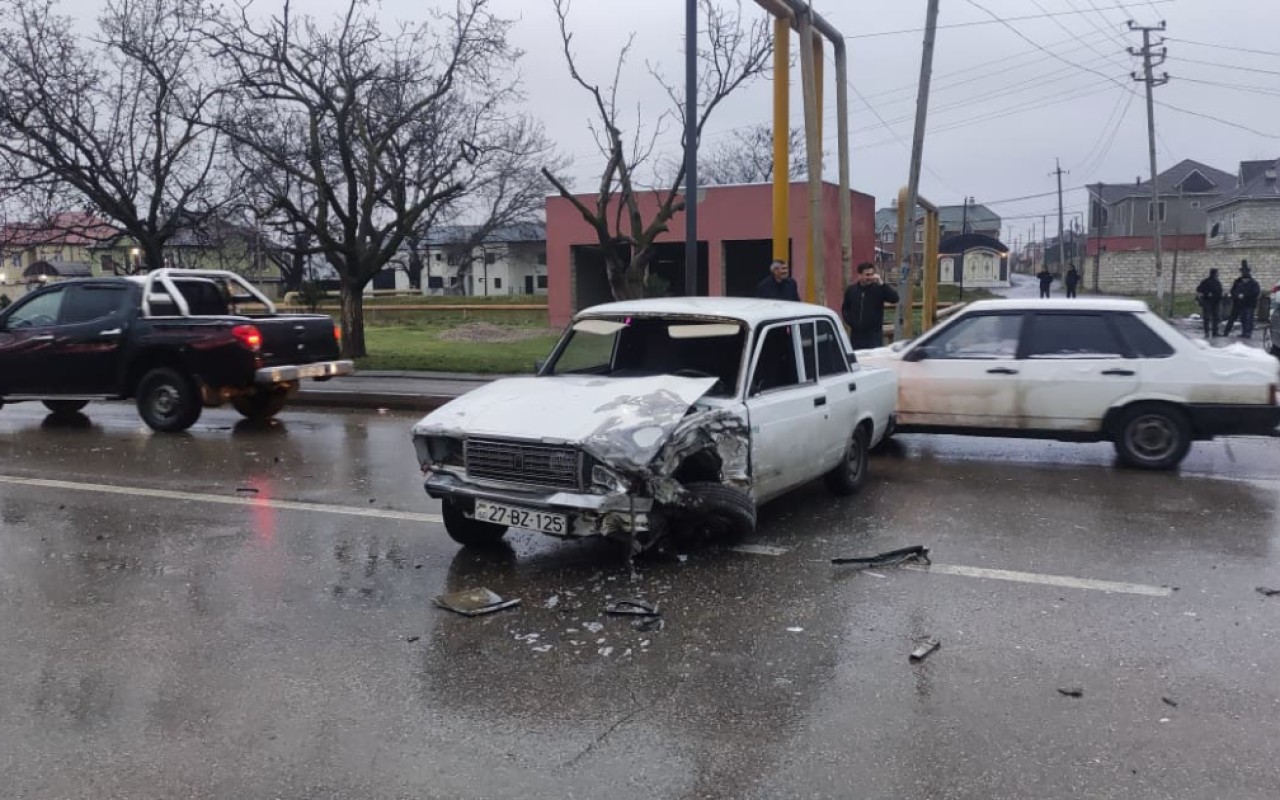 Xaçmazda zəncirvari qəza - Xəsarət alan var