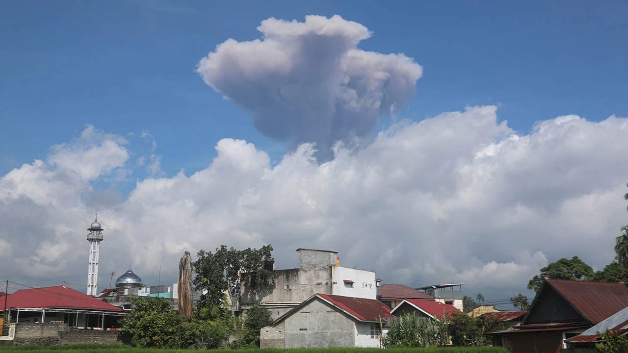 İndoneziyada Marapi vulkanı yenidən püskürüb