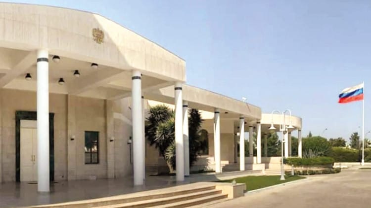 Ölü tapılan rus diplomatın kəşfiyyatçı olduğu üzə çıxıb