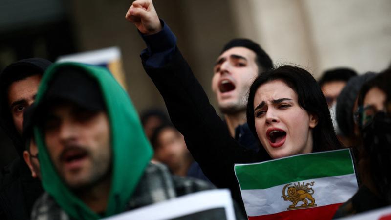 İranda etirazlarda ölənlərin sayı 2615 nəfərə çatıb