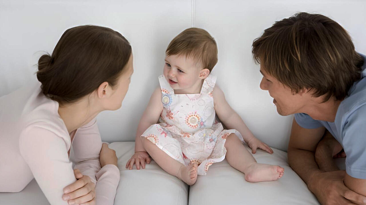 3 azərbaycanlı uşaq əcnəbi vətəndaşlara verilib - RƏSMİ