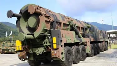 Cənubi Koreya özünün ən güclü raketini cəbhə xəttində yerləşdirib