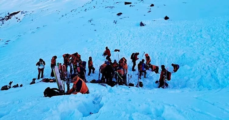 Avstriyada qar uçqunu: 8 nəfər ölüb