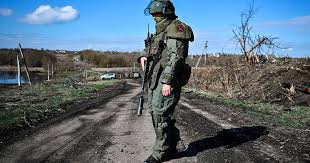 Rusiya Silahlı Qüvvələri Ukraynanın Xarkov vilayətində yaşayış məntəqəsini nəzarətə götürüb