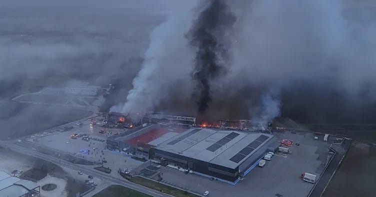 Yunanıstanda fabrikdə şiddətli partlayış baş verib