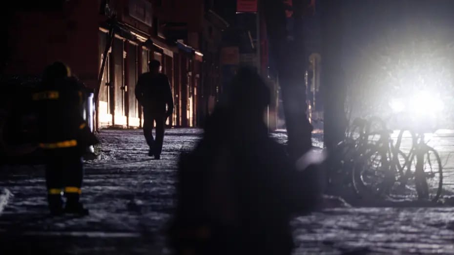 Almaniyanı işıqsız qoyan səbəbkarların tutulması üçün 1 milyon avro mükafat təklif edildi