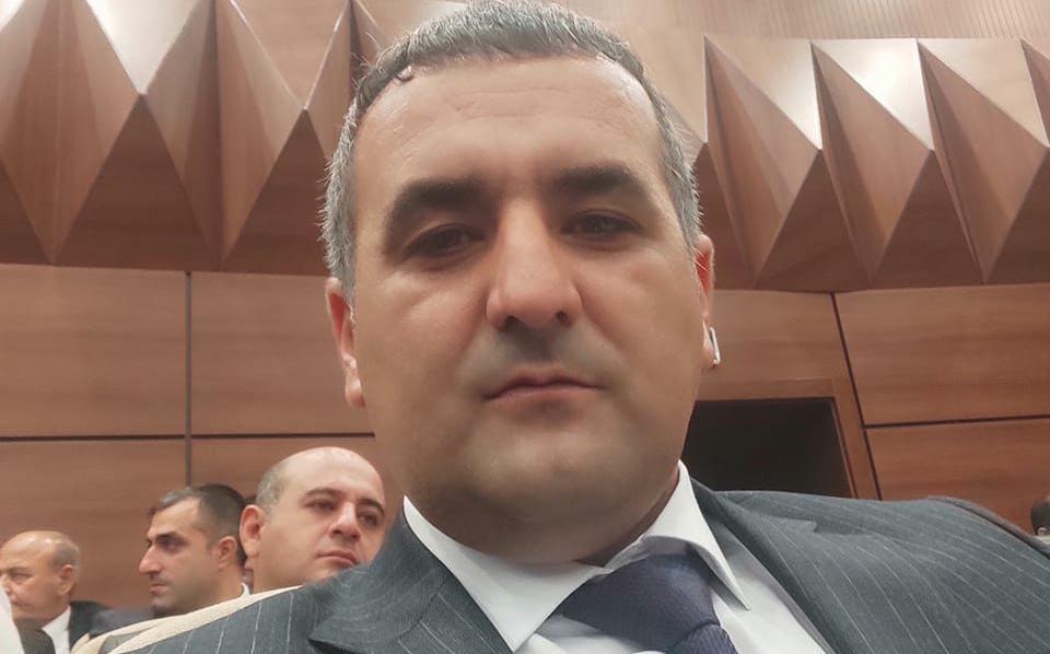 İmişlidə məktəb direktoru Ruslan İbayev şagirdi döydü-Videofakt