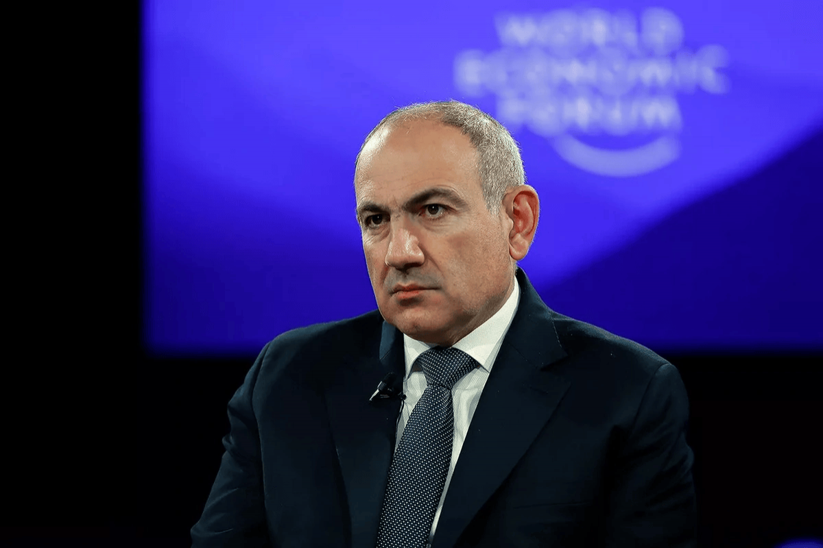 Paşinyan: Ermənistanın Azərbaycan və Türkiyənin enerji sisteminə qoşulması doğru olardı