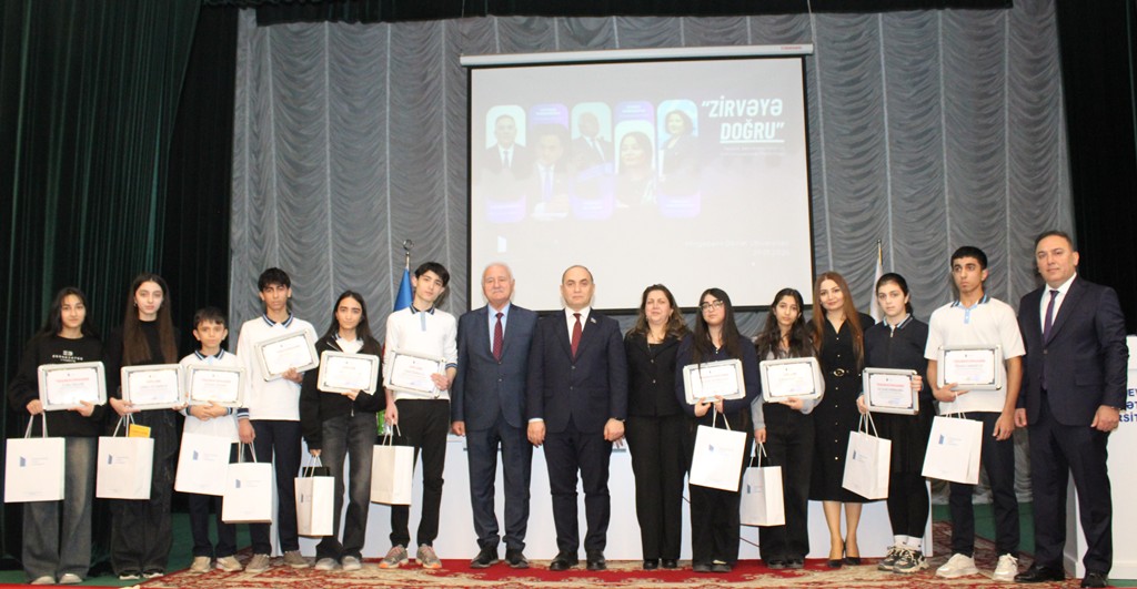 Mingəçevir Dövlət Universitetind Mingəçevir şəhəri üzrə Regional Riyaziyyat Olimpiadasının qalibləri təltif olunub