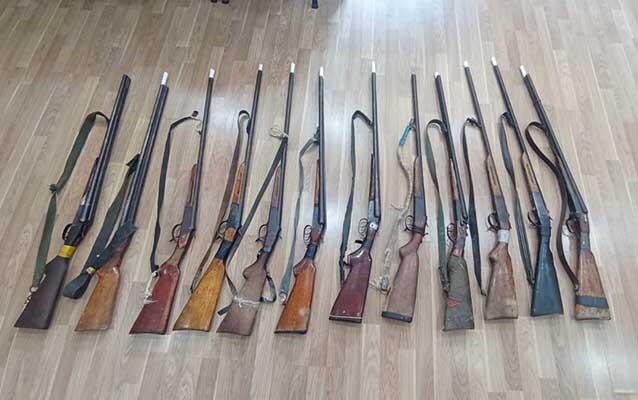 Yanvarın 30-da polis 19 silah və 5421 patron aşkar edib