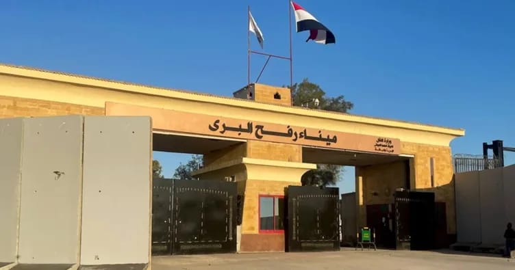 Rəfah sərhəd keçid məntəqəsi açıldı