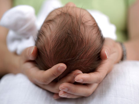 Bakıda yarım kiloqramlıq körpə doğuldu