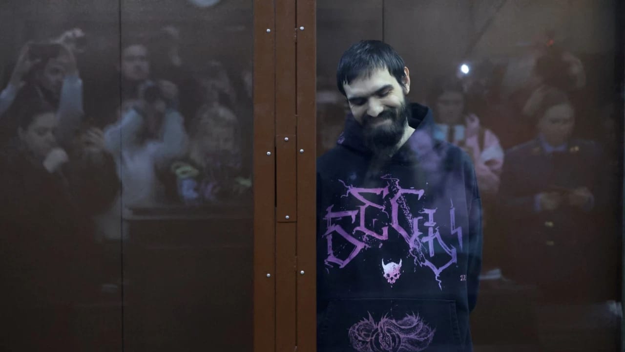 Səhnədəki zarafatına görə komediyaçıya 6 il həbs cəzası verildi