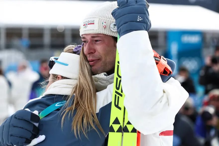 Olimpiya mükafatçısı sevgilisini aldatdığını etiraf etdi
