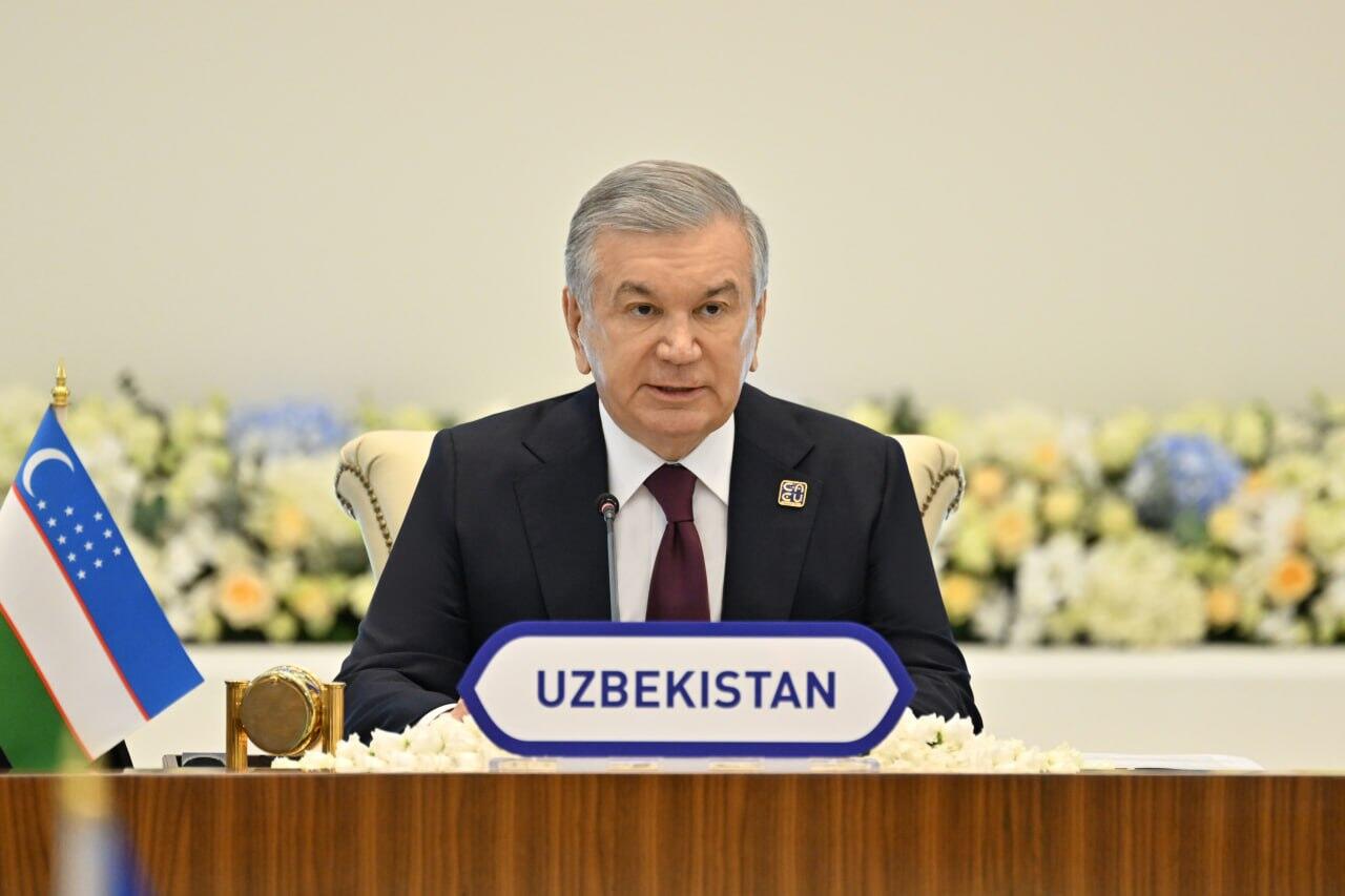Şavkat Mirziyoyev Prezident İlham Əliyevə məktub ünvanlayıb