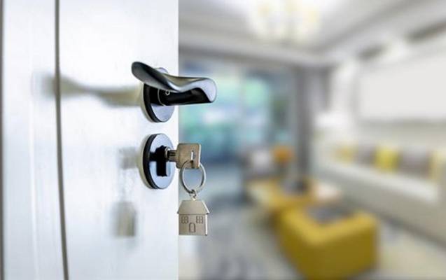 Azərbaycanda bəzi ailələrə pulsuz üçotaqlı EV PAYLANACAQ