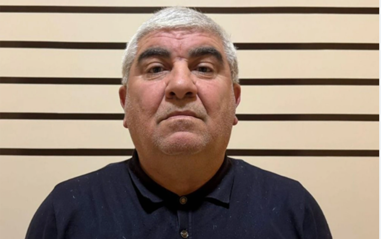 5 nəfərə 200 mindən çox pul “atan” müəllimin cəzası BƏLLİ OLDU