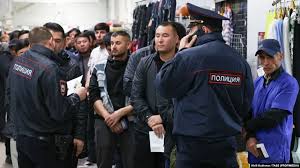 Sankt-Peterburqda əmək miqrantlarına yeni qadağa qoyula bilər